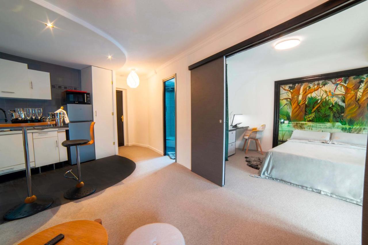Appart'Hotel Chaleureux Au Coeur De Tullins - Le Roitelet Exteriör bild