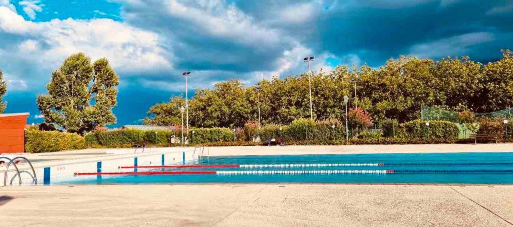 Appart'Hotel Chaleureux Au Coeur De Tullins - Le Roitelet Exteriör bild
